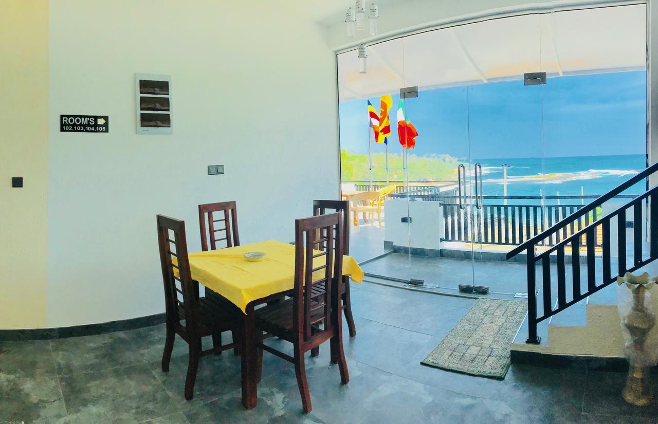 טנגלה Queens Beach Hotel מראה חיצוני תמונה
