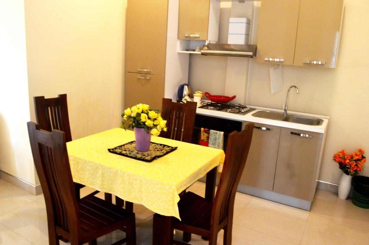 טנגלה Queens Beach Hotel מראה חיצוני תמונה